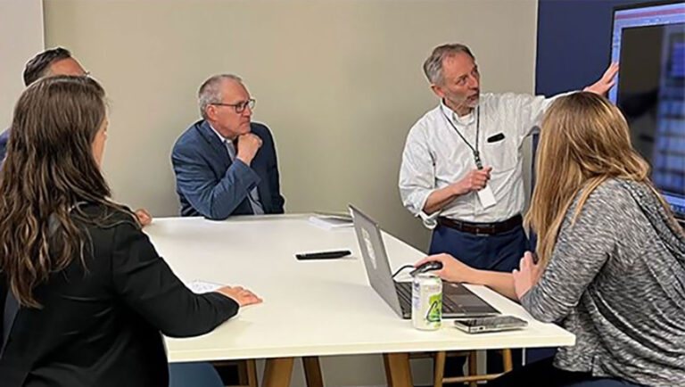 Lockheed Martin COO Frank St. John recently toured our Advanced Technology Labs and met the ForwardEdge ASIC team